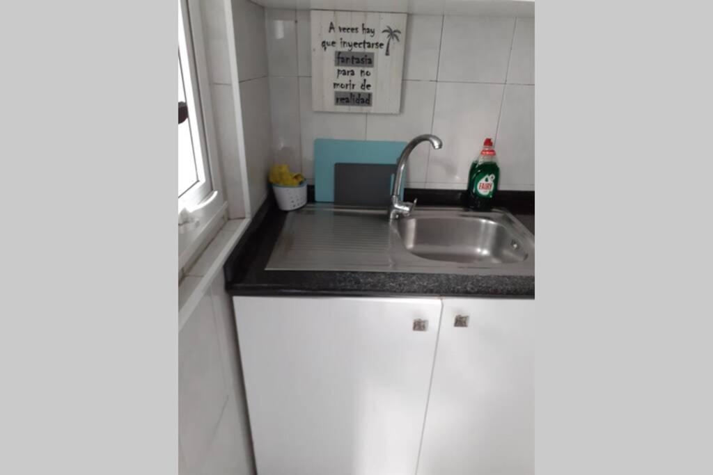 Apartamento Con Garaje Santiago De Compostela Appartamento Esterno foto